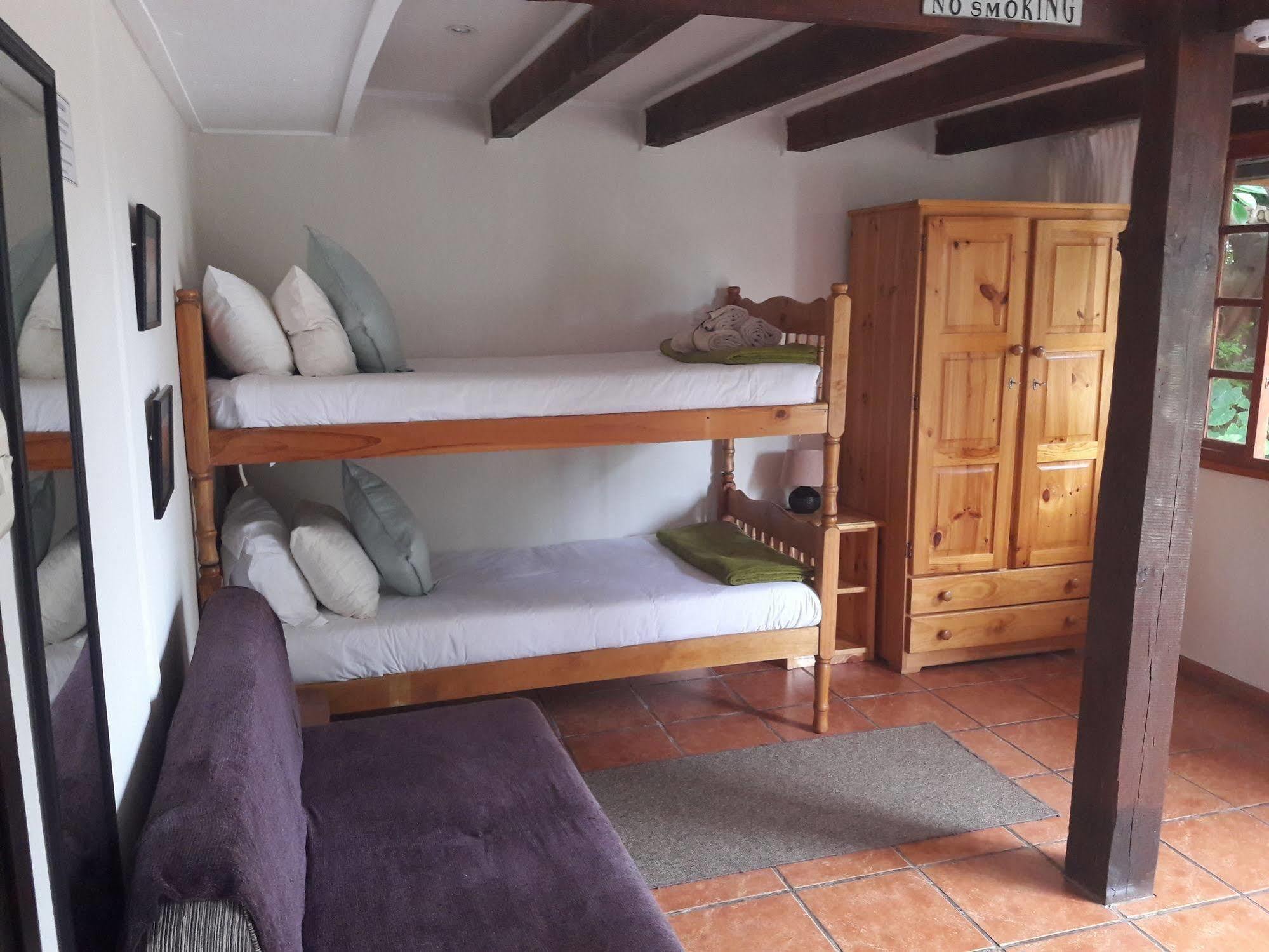 The Village Lodge Stormsrivier Bagian luar foto