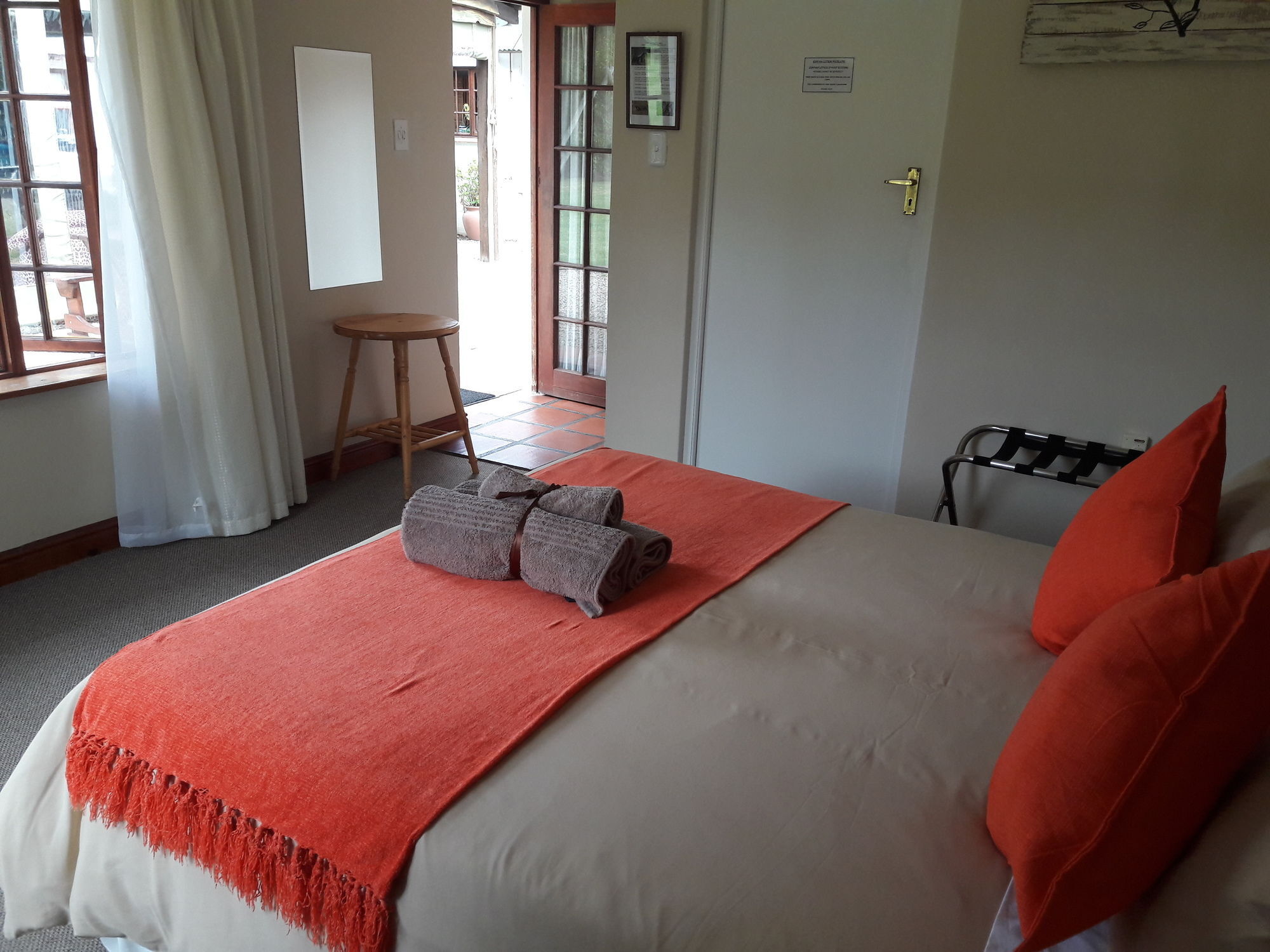 The Village Lodge Stormsrivier Bagian luar foto