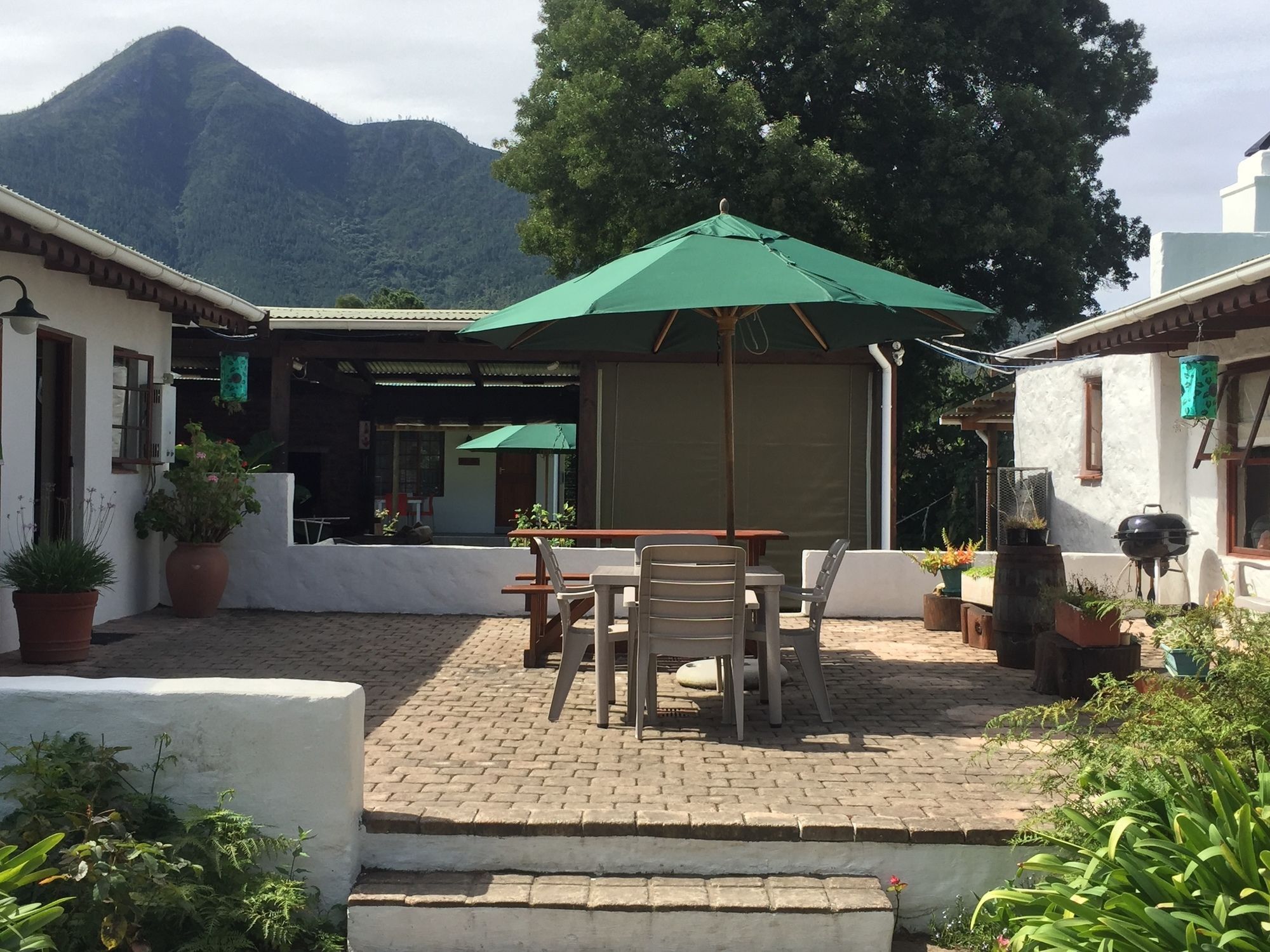 The Village Lodge Stormsrivier Bagian luar foto