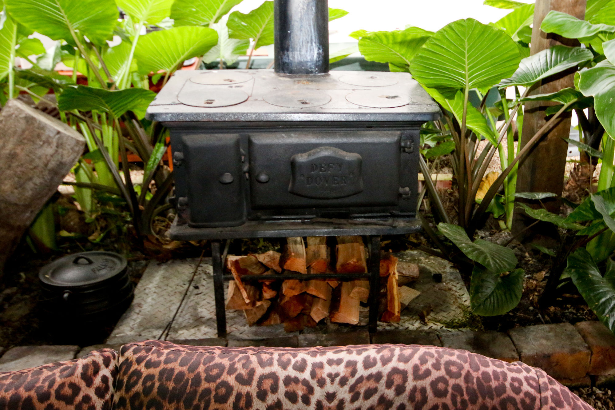 The Village Lodge Stormsrivier Bagian luar foto